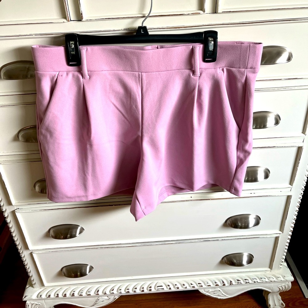 LOFT Elastic Waist Shorts
